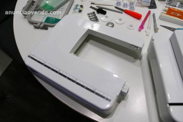 Máquina coser/bordar Brother Innovis 955 3