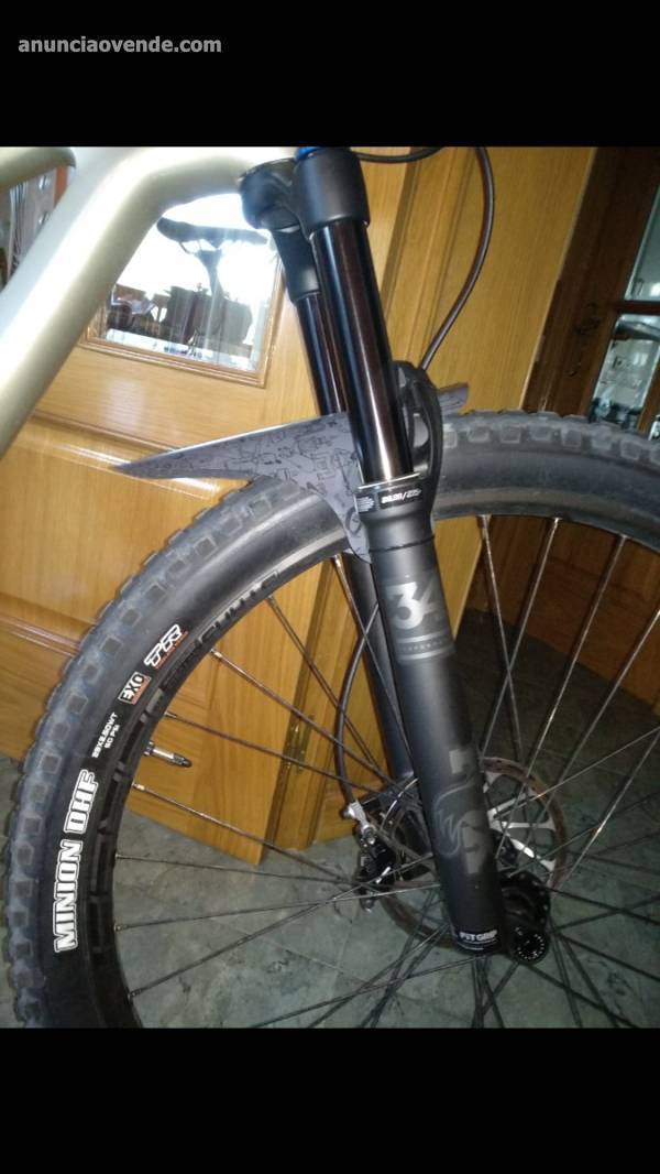 Bicicleta Cannondale Habit Carbon 1  202 5