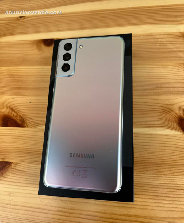 Samsung Galaxy S21  4