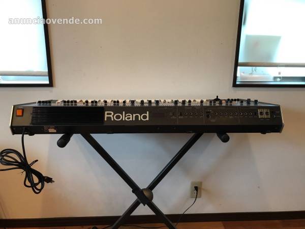 Roland Jupiter-8 sintetizador 4