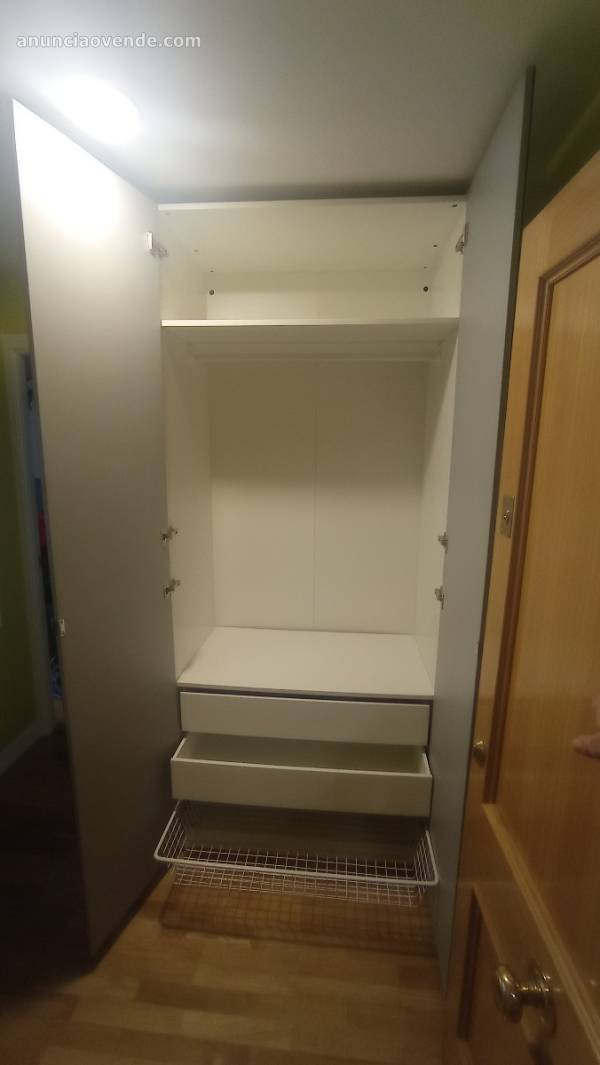 Armario Ikea impecable 2