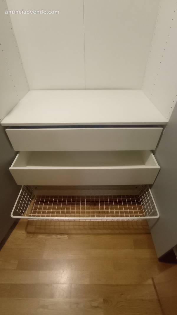 Armario Ikea impecable 3