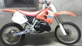 Moto Cross HONDA   CR 250R