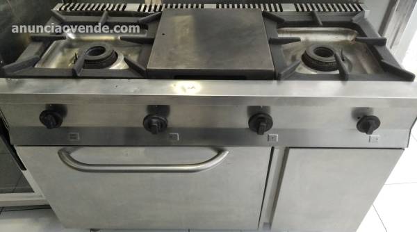 Cocina industrial de Gas acero inox 1