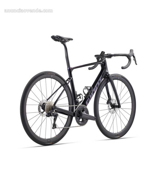 2024 Giant Defy Advanced Pro 0 Road 3