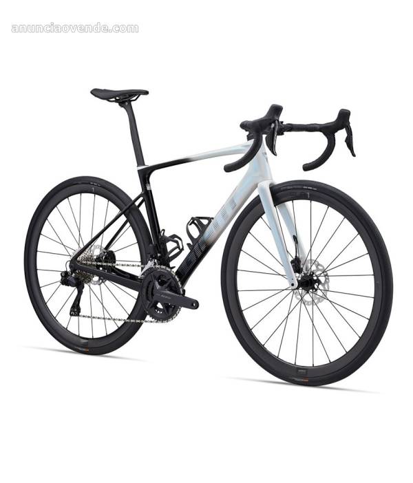 2024 Giant Defy Advanced Pro 1 Road 2