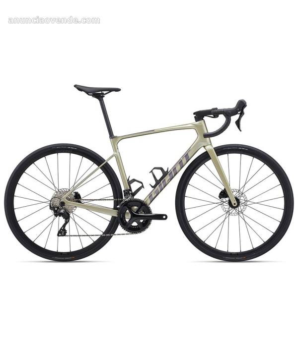 2024 Giant Defy Advanced 2 Road Bik 3