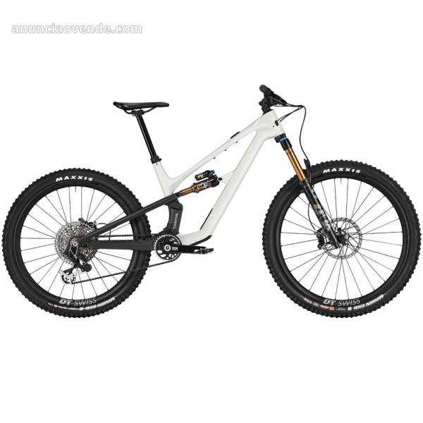 2024 Canyon Spectral CF LTD 1