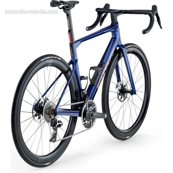 2026 BMC Roadmachine 01 ONE 3