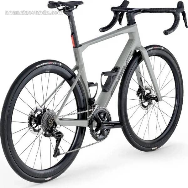 2026 BMC Roadmachine 01 TWO 3