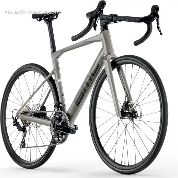 2026 BMC Roadmachine THREE 2