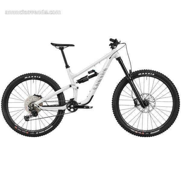 2025 Canyon Torque 6 Mountain Bike 1