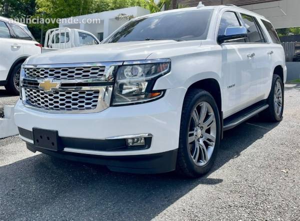 Chevrolet Tahoe White, Disponible! 1