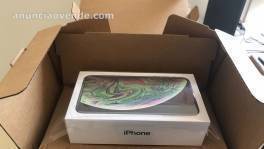 iPhone XS Max 64GB  €640 iPhone X 64GB 